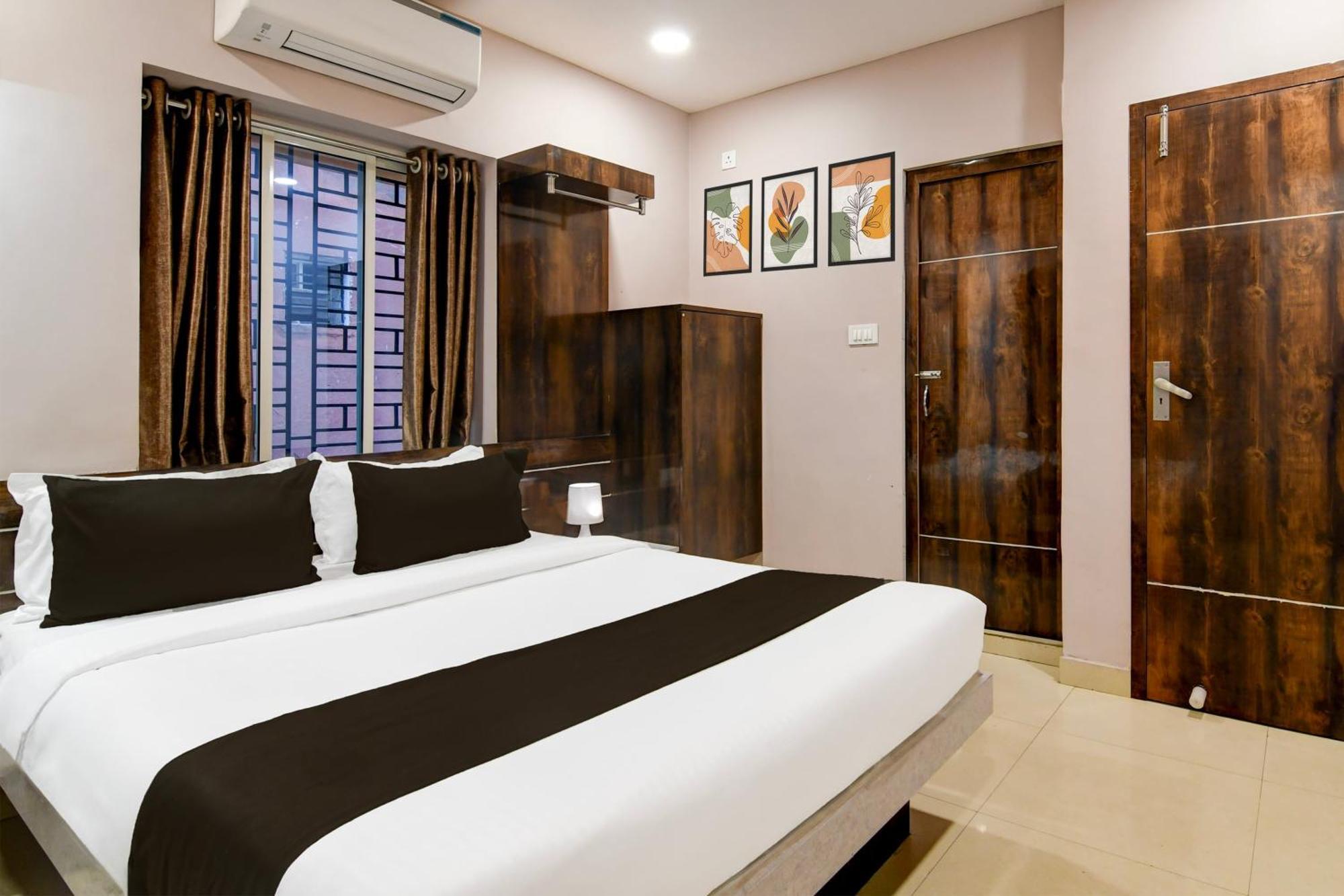 Super Collection O New Town Near Om Sweets Formerly Shiva Inn Kolkata Exterior photo